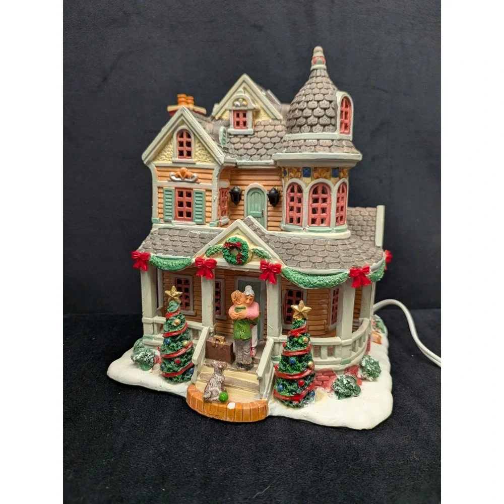 Lemax Carole Towne Collection Christmas Homecoming Lighted House 2011 Retired